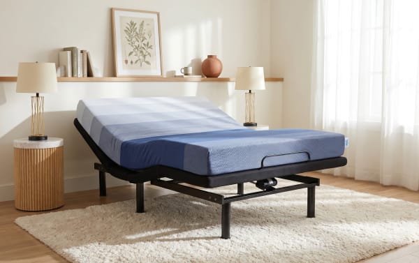 Power Bob Elite Base with Gem 8'' Queen Firm Mattress
